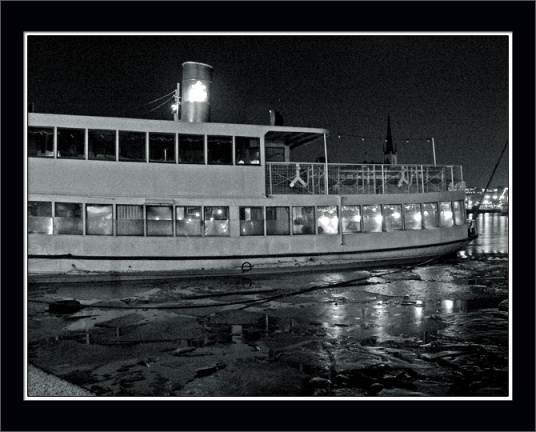 p4041835 copy