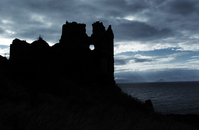 6dunure castle