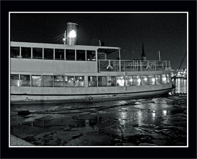 p4041835 copy